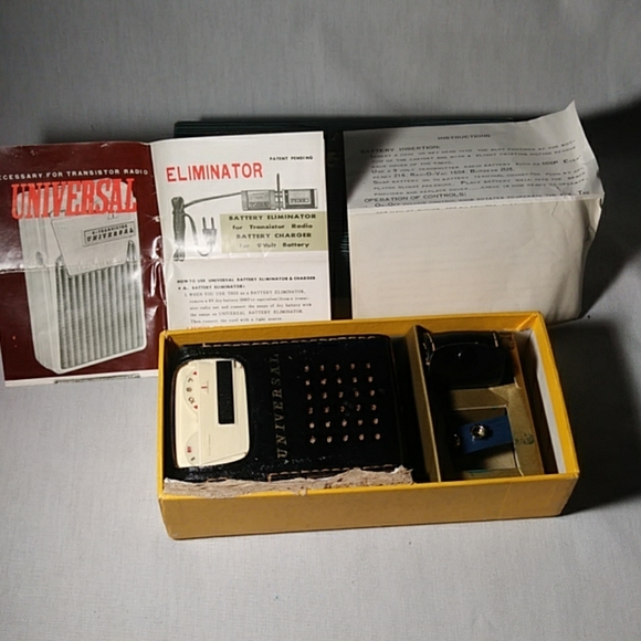 Universal 6 Transistor Eliminator Radio With Leather Case - Picture 1 of 7
